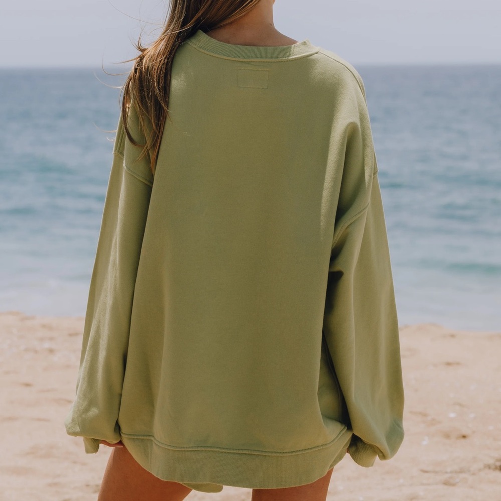 Daily drills long sleeve crew neck sweater in matcha